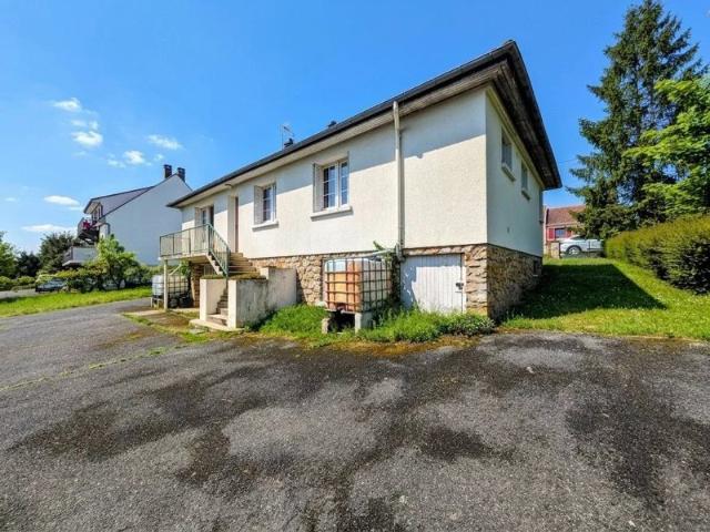 Ref 2254 Maison sur sous sol total de plain pied