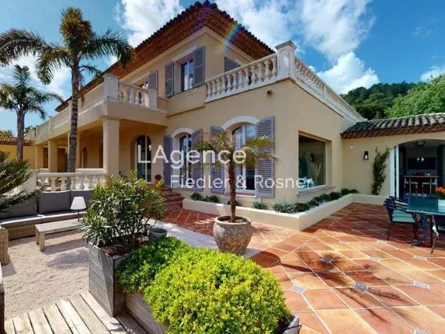 REF 255: SUPERBE PROPRIÉTÉ SECTEUR LES MARRES RAMATUELLE