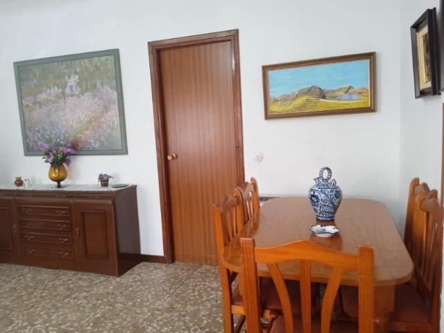 REF 25074 VIVIENDA DOBLE CON COCHERA Y TERRAZA en Hinojosas