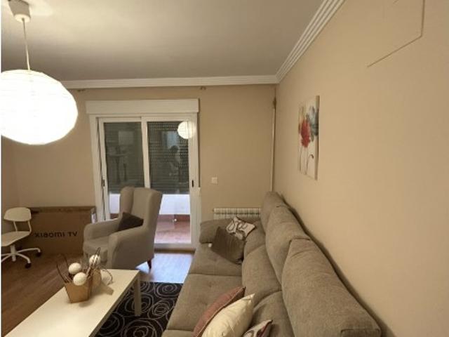 REF 26068 PISO EXTERIOR VPO en ZONA RESIDENCIAL