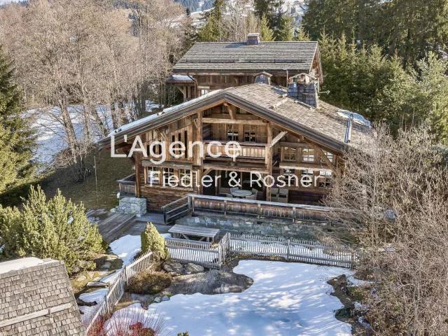 REF 389: MEGEVE COTE 2000 CHALEUREUX CHALET