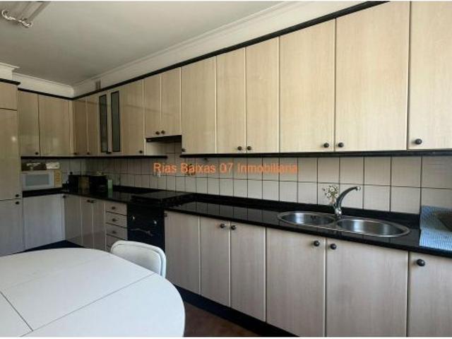 REF 4270 DOS CASAS CON TERRENO CERRADO Y PISCINA TAMEIGA MOS