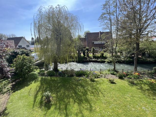 Réf 5115 Propriété de charme en bord de rivière 298m² Auxi le Château