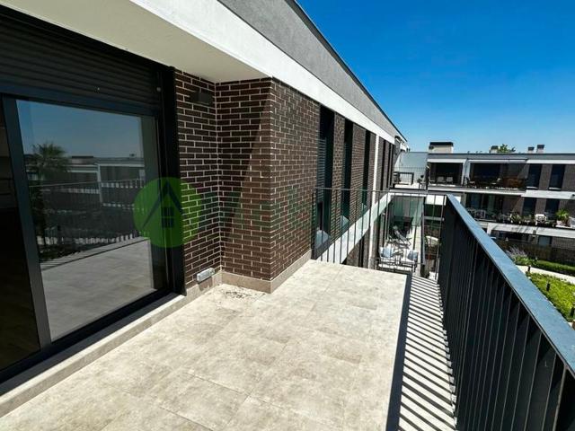 Ref. 5427. Las Rozas de Madrid, Marazuela, piso de 130m2, tres dormitorios