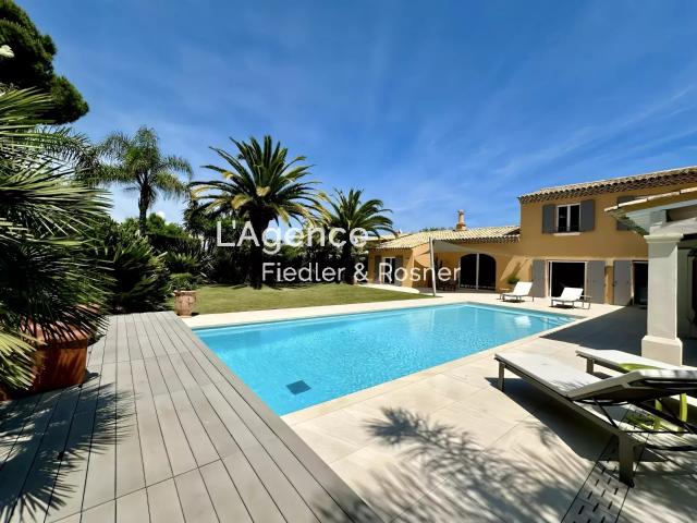 REF 608: GASSIN MAISON DE CHARME A L'ENTRÉE DE SAINT TROPEZ