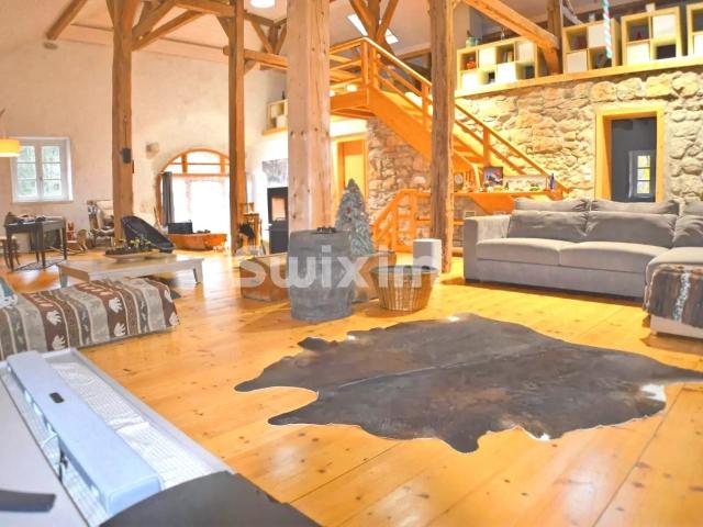 Réf 70435Ep: Secteur Haut Jura, entre Les Rousses et St Cla. 308m² Saint Claude