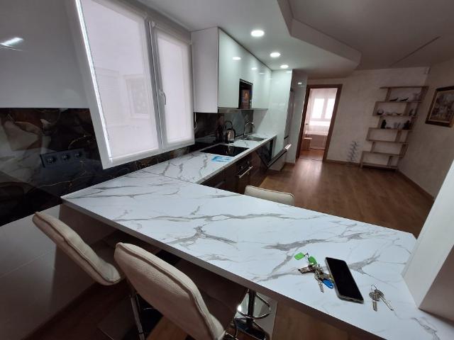 REF.7800 Spacious Fully Renovated 3 bedroom Apartment in the Heart of Torrevieja