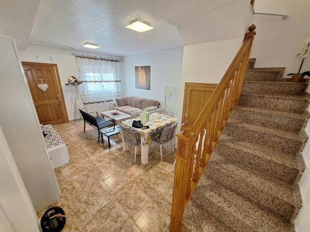 Ref.7842 Adosado con solárium, garaje y piscina en Punta Prima