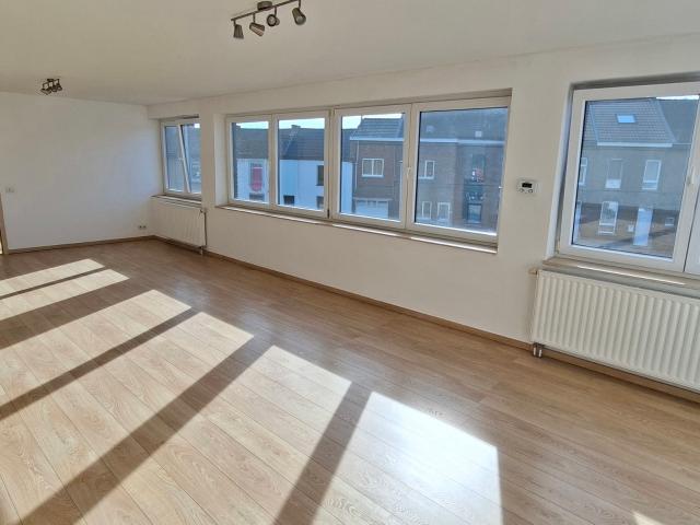 Réf.: 7905825 Appartement 4 chambres à 7100 La Louvière