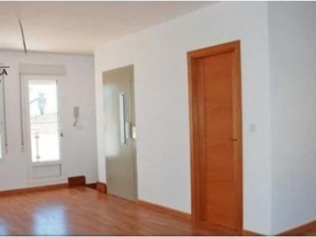 REF: C015 GRUPO INMOTEKA INMOBILIARIA VENDE CHALET ADOSADO DE LUJO EN LA GINETA