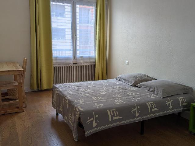Réf: GES00420045 787, 3 pièce s, VILLEURBANNE
