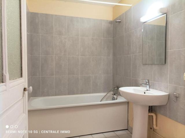 Réf: GES00440007 371, 2 pièce s, VILLEURBANNE