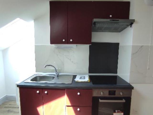 Réf: GES02570017 369, 1 pièce s, BOURG EN BRESSE