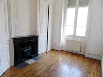 Réf: GES10360040 374, 3 pièce s, LYON