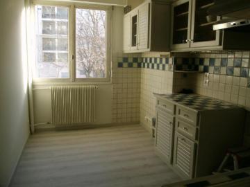 Réf: GES38360319 374, 3 pièce s, VILLEURBANNE