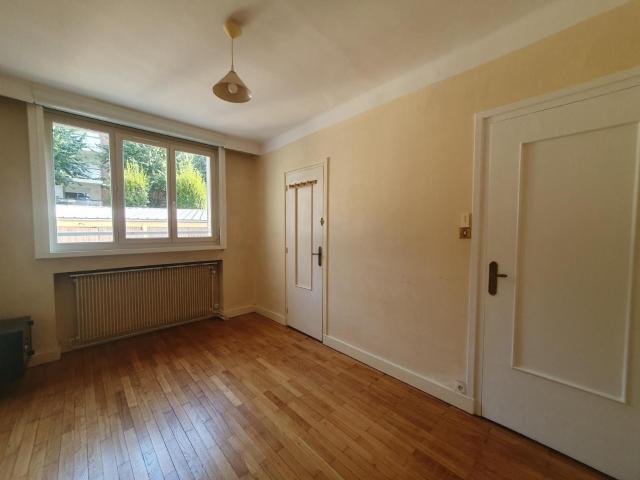 Réf: GES40810001 375, 3 pièce s, LYON