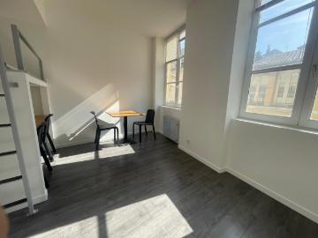 Réf: GES46430004 372, 0 pièce s, Lyon