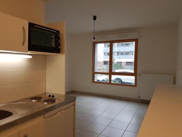 Réf: GES46120066 374, 1 pièce s, LYON
