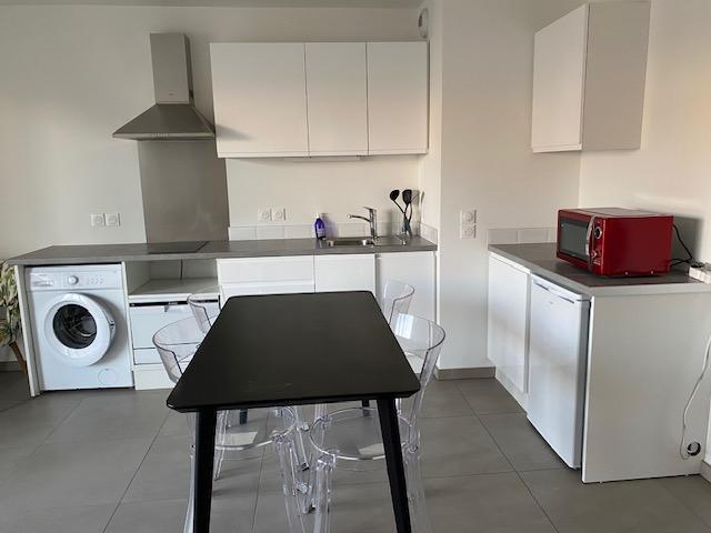 Réf: GES46210027 371, 2 pièce s, LYON