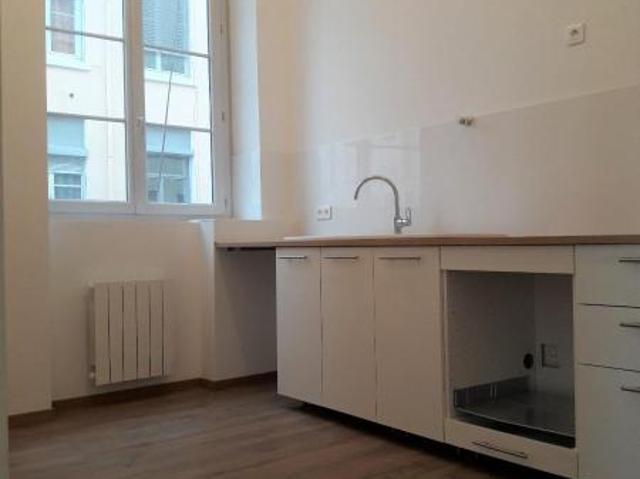 Réf: GES50950004 787, 3 pièce s, LYON