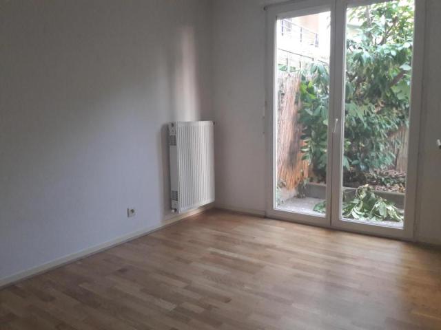 Réf: GES62750100 375, 3 pièce s, LYON