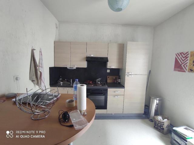 Réf: GES63920006 369, 1 pièce s, BOURG EN BRESSE