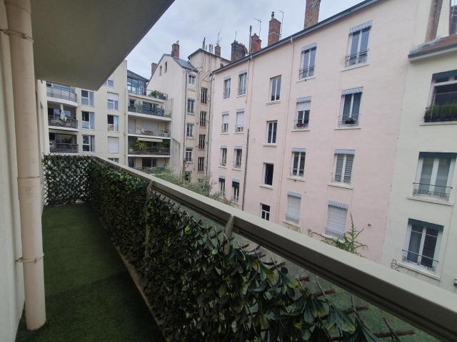 Réf: GES80620025 375, 2 pièce s, VILLEURBANNE
