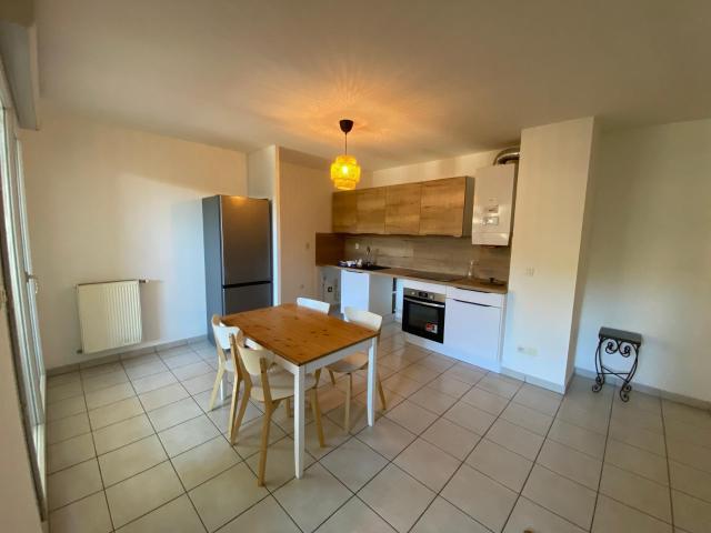 Réf: GES97150004 375, 3 pièce s, VILLEURBANNE
