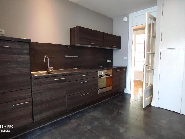 Réf: GES99540010 787, 4 pièce s, LYON