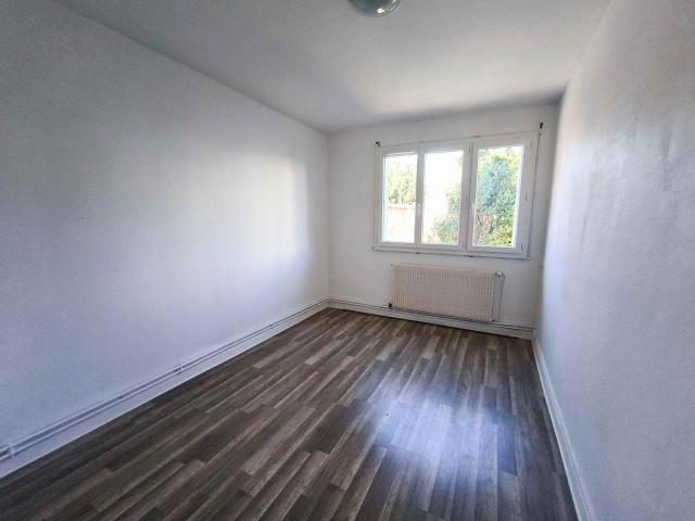 Réf: GES99840062 787, 3 pièce s, VILLEURBANNE
