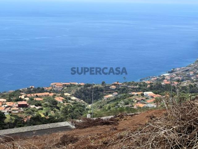 Ref. SC T 00177 27 | Terreno com Vista Mar em Santa Cruz: a 8 min do Golf Santo da Serra