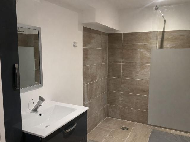 Ref Paris 5min Carcassonne Immeuble 3 lots 215m² Carcassonne