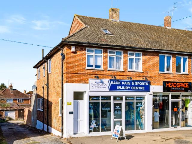 Ref: Pp Dovers Green Road, Reigate RH2, 2 bed maisonette to rent, £1,400 pcm | PrimeLocation