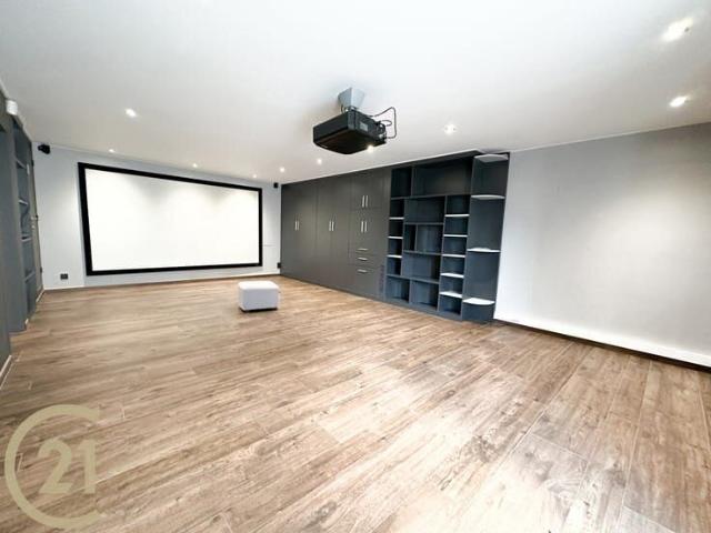 REF QR2122 1: Maison contemporaine avec un studio 2 ch