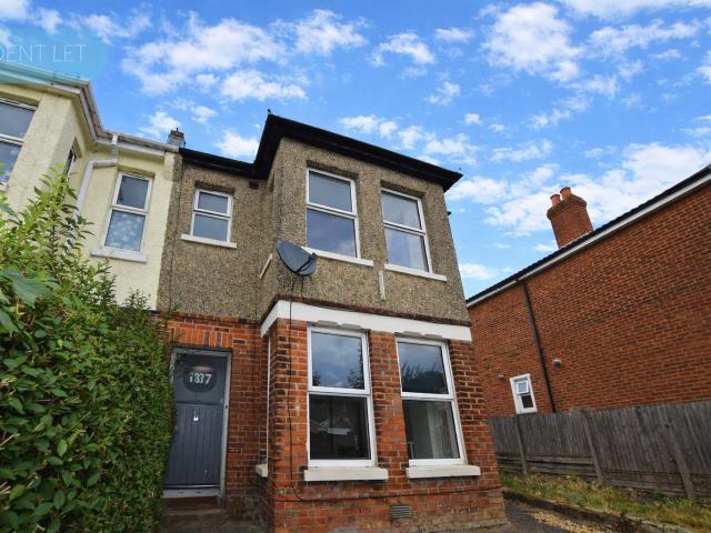 |Ref: R152081|, Wilton Avenue, SOUTHAMPTON, SO15 2HB Century 21 United Kingdom