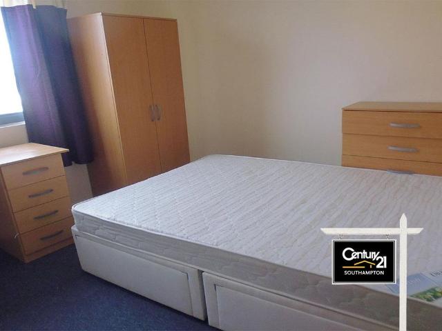 |Ref: R152188|, Mede House, Salisbury Street, Southampton SO15, 1 bed flat to rent, £775 pcm | PrimeLocation