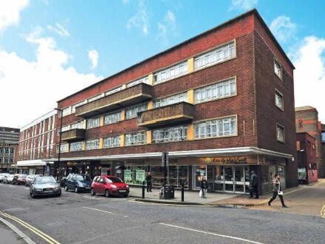 |Ref: R152646|, Hanover Bulidings, Southampton SO14, 2 bed flat to rent, £925 pcm | PrimeLocation