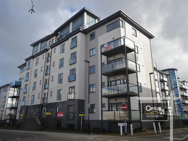 |Ref: R152683|, Columbus House, The Compass, Southampton, SO14 5BQ Century 21 United Kingdom