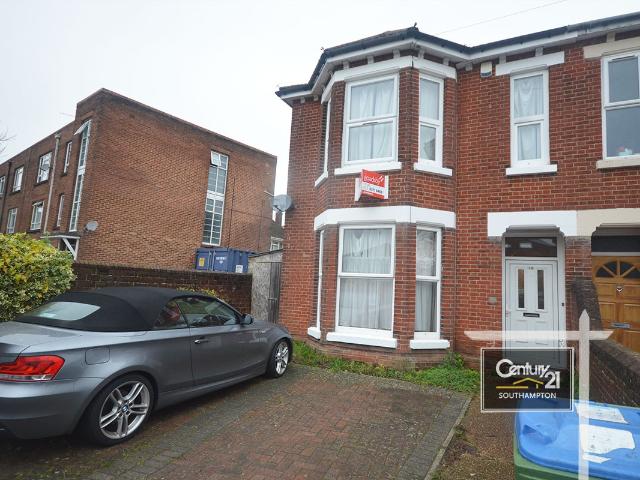 |Ref: R153421|, Gordon Avenue, Southampton, SO14 6WG Century 21 United Kingdom