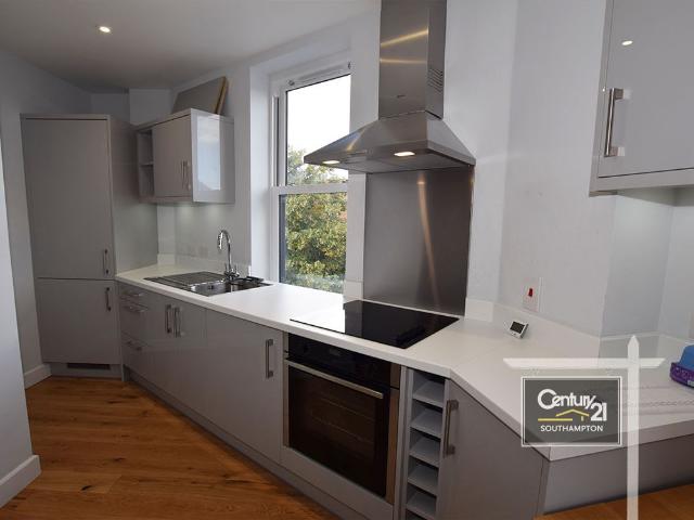 |Ref: R199905|, City View Apartments, London Road, Southampton SO15, 1 bed flat to rent, £1,095 pcm | PrimeLocation