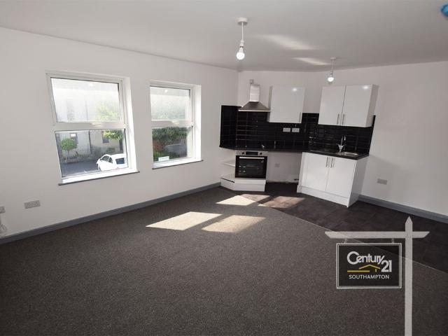 |Ref: R207316|, Victoria Road, Southampton SO19, 1 bed flat to rent, £850 pcm | PrimeLocation