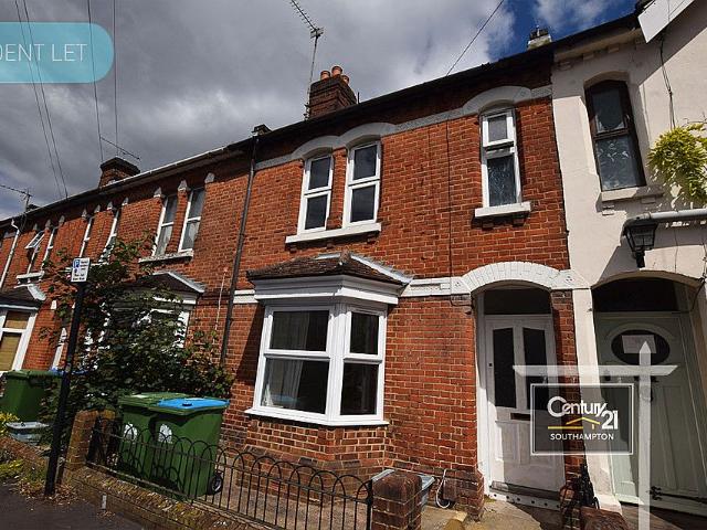 |Ref: R213302|, Milton Road, Southampton SO15, 4 bed terraced house to rent, £1,950 pcm | PrimeLocation