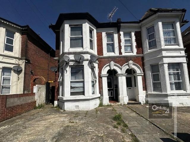 |Ref: R213338|, Denzil Avenue, Southampton SO14, Studio to rent, £600 pcm | PrimeLocation