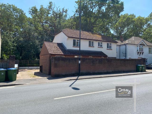 |Ref: R214212|, Burgess Road, Southampton, SO16 7PP Century 21 United Kingdom