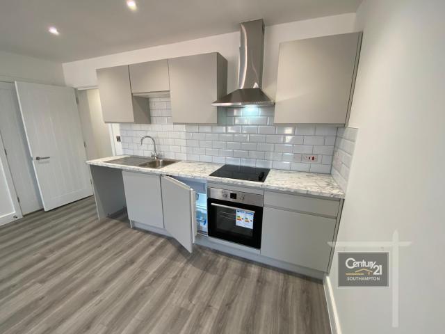 |Ref: R214459|, Bromley House, College Place, Southampton, SO15 2FB Century 21 United Kingdom