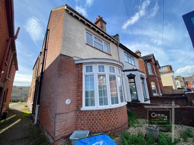 |Ref: R215209 |, Malmesbury Place, Southampton, SO15 5FS Century 21 United Kingdom