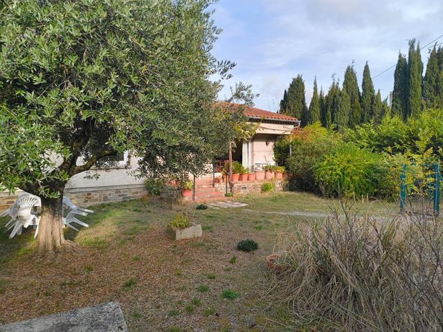 Ref Upperhills Maison plain pied 5 pièces jardin garag. 127m² Carcassonne