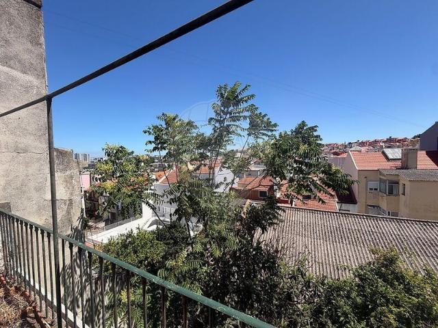Ref: Va 146m² Campolide