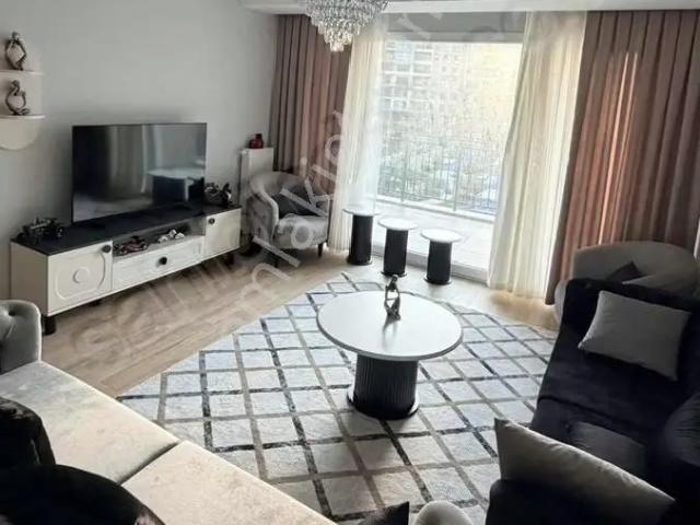 Referans Beylikdüzü Eşyalı Kiralık Lüks 3+1 Daire Peyzaj Cephe