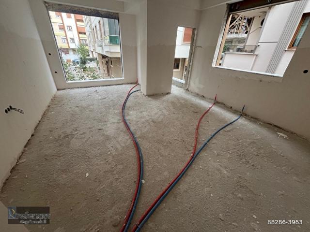 REFERANSTAN ALTINTEPE GALİPBEY CADDESİNDE ÖN CEPHE ÇOK FERAH 1+1